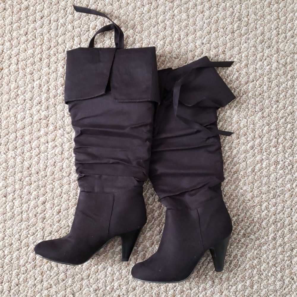 Not Rated black boots
